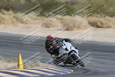 media/Nov-16-2025-Race Pace (Sun) [[8c5fa54630]]/Non Verified Riders (1st 20 Minutes)/2-Turn 10 (1010am)/